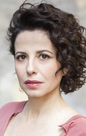 Анна Аммирати